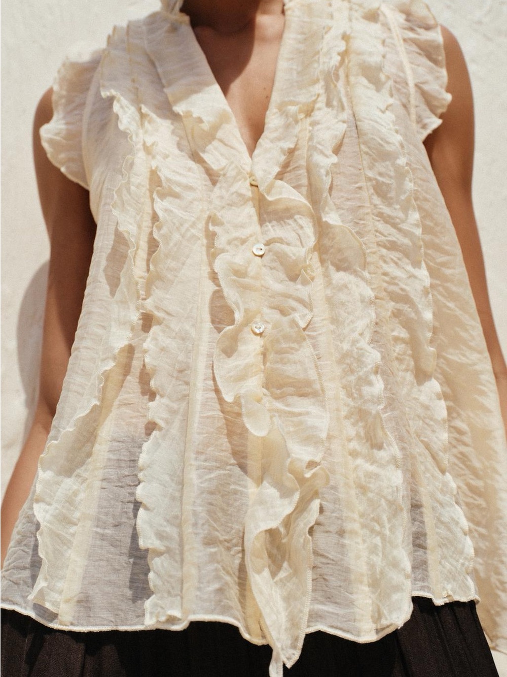 Zara Ruffle Top - Picture 6 of 10